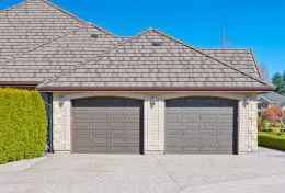 USA Garage Doors  Lunenburg, MA 978-427-6437 - about-us-side
